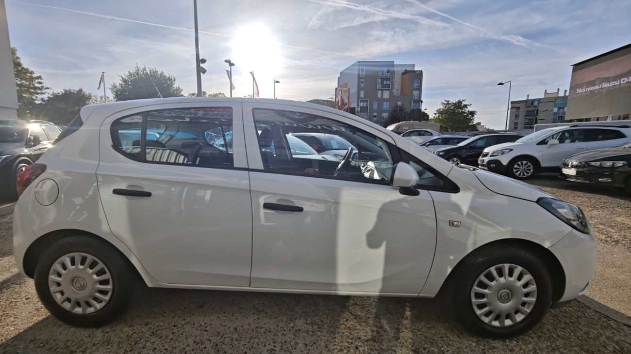 Mandataire Opel CORSA 1.4 90 ch Essentia
