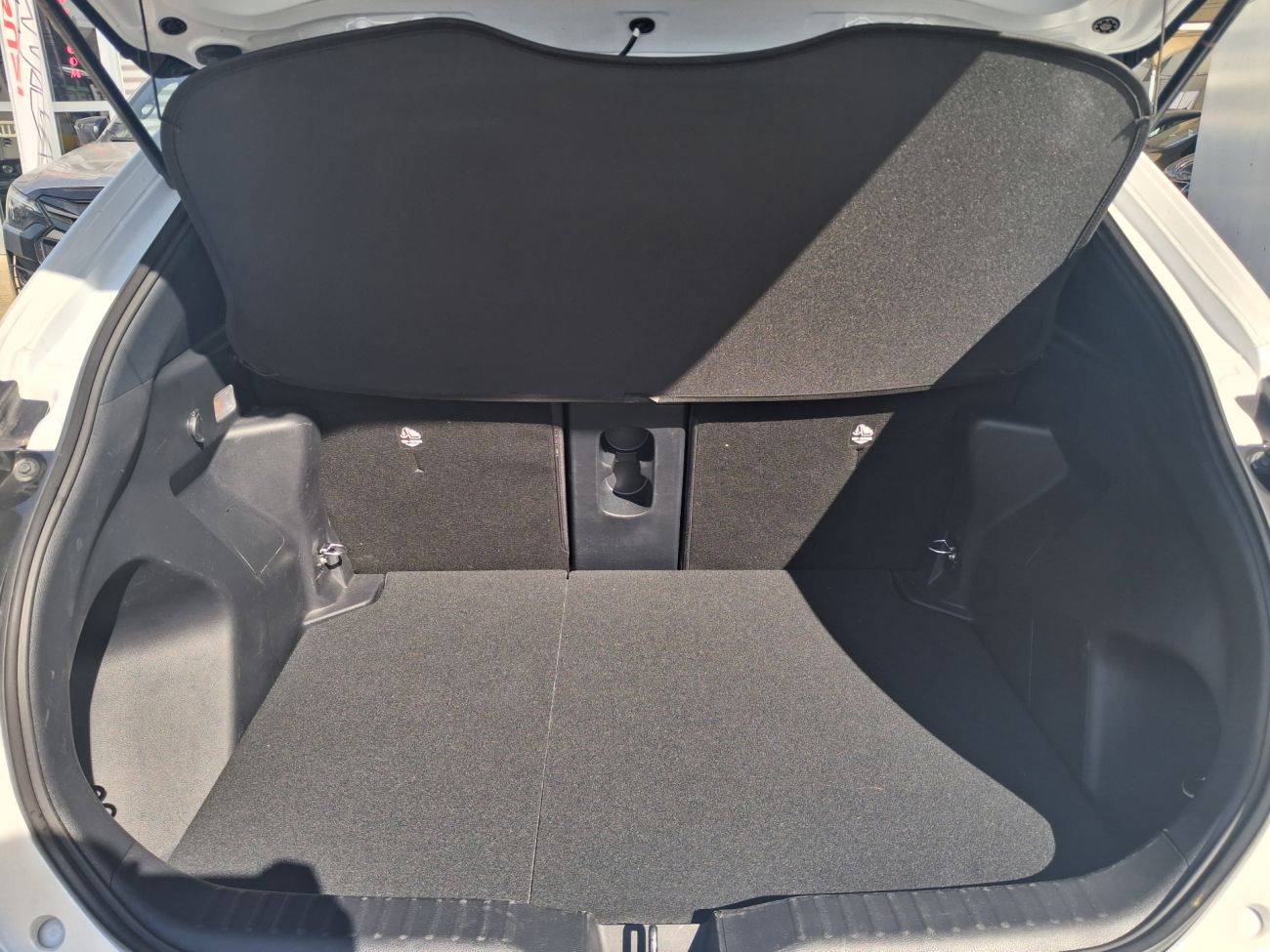 Mandataire TOYOTA YARIS CROSS HYBRIDE MY21 116h 2WD Trail