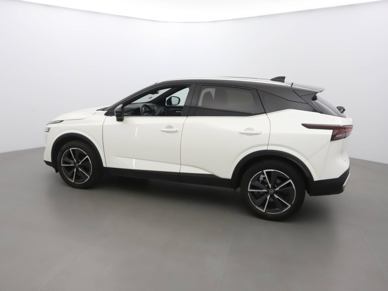 Mandataire NISSAN Qashqai 1.3 DIG-T 140CH MHEV TEKNA