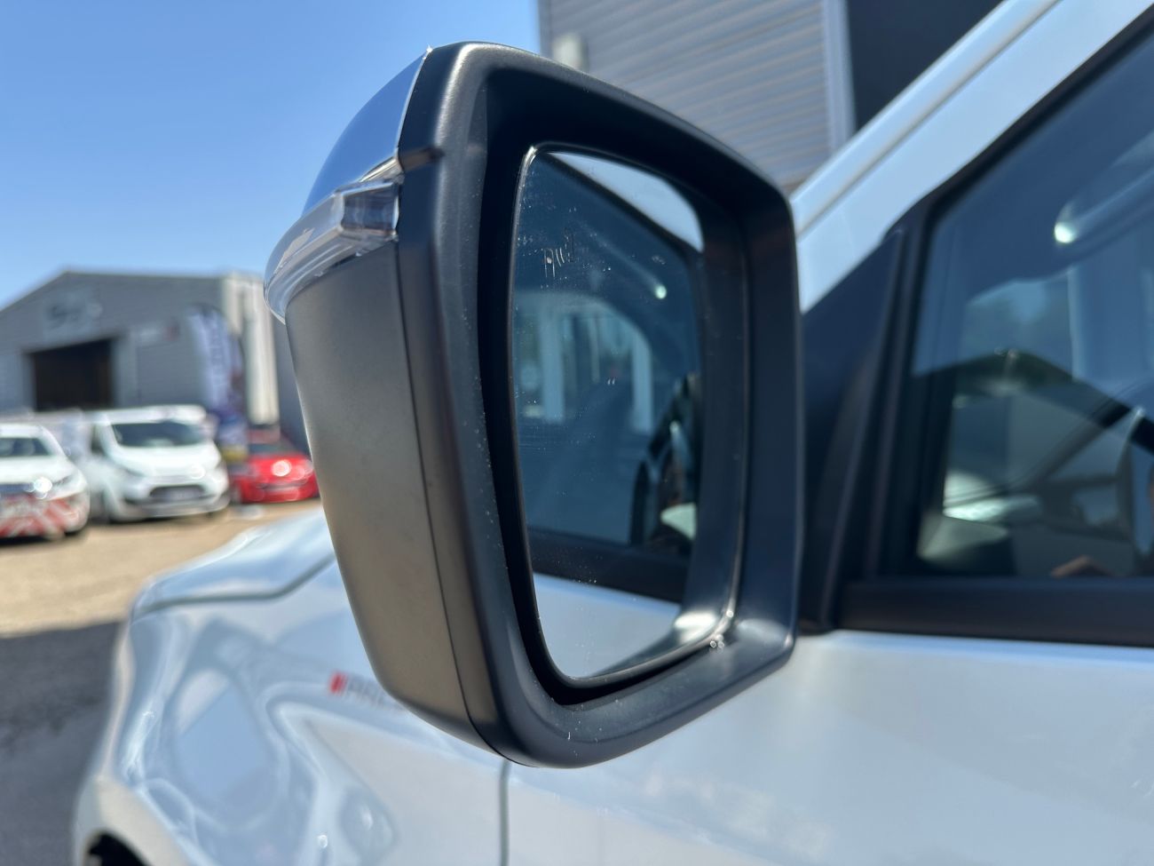 Mandataire ISUZU D-MAX NOUVEAU  2.2L SPACE PRESTIGE