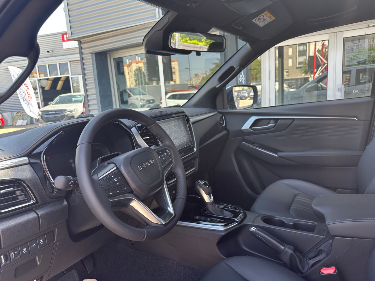 Mandataire ISUZU D-MAX NOUVEAU  2.2L SPACE PRESTIGE