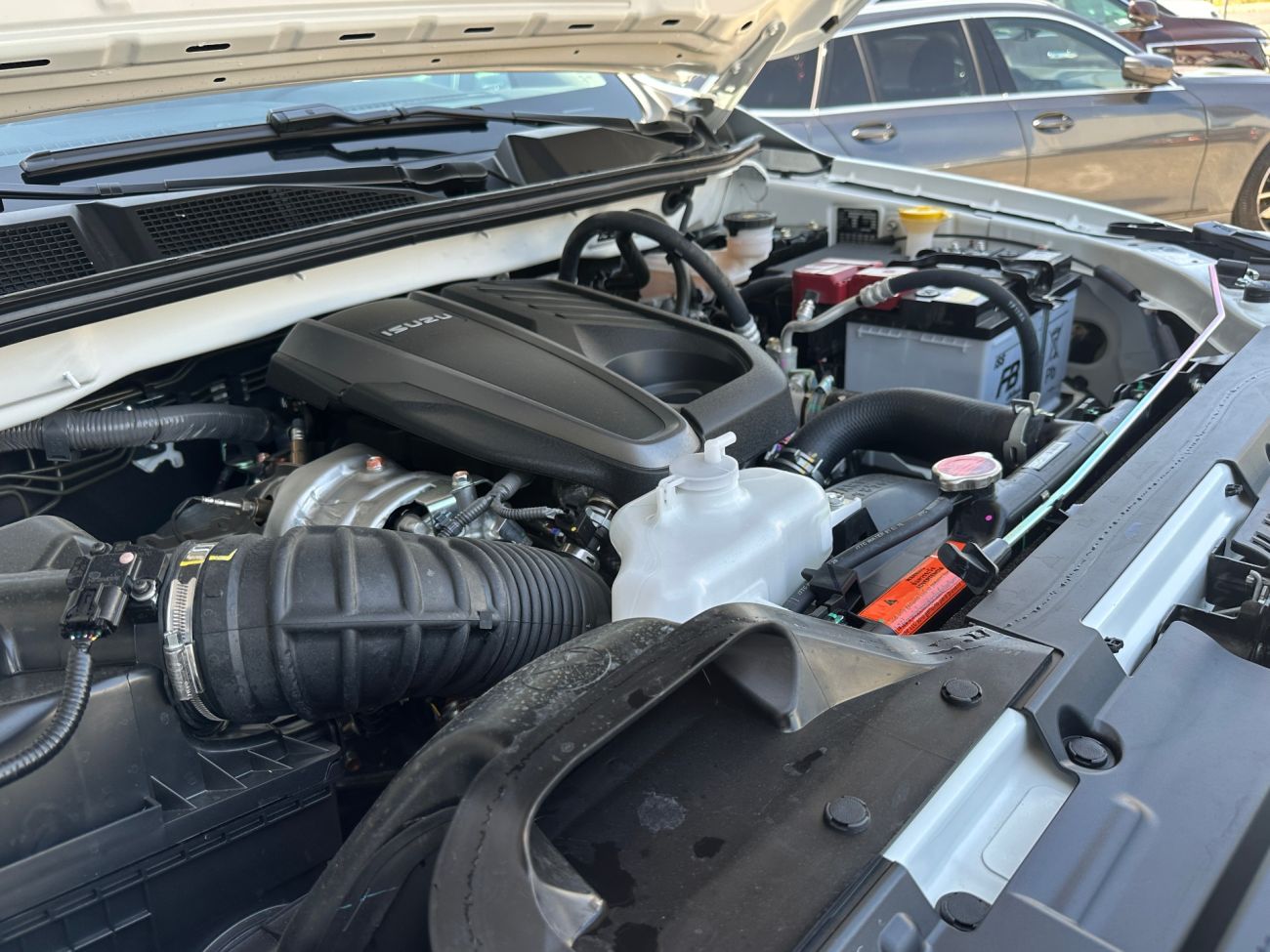 Mandataire ISUZU D-MAX NOUVEAU  2.2L SPACE PRESTIGE