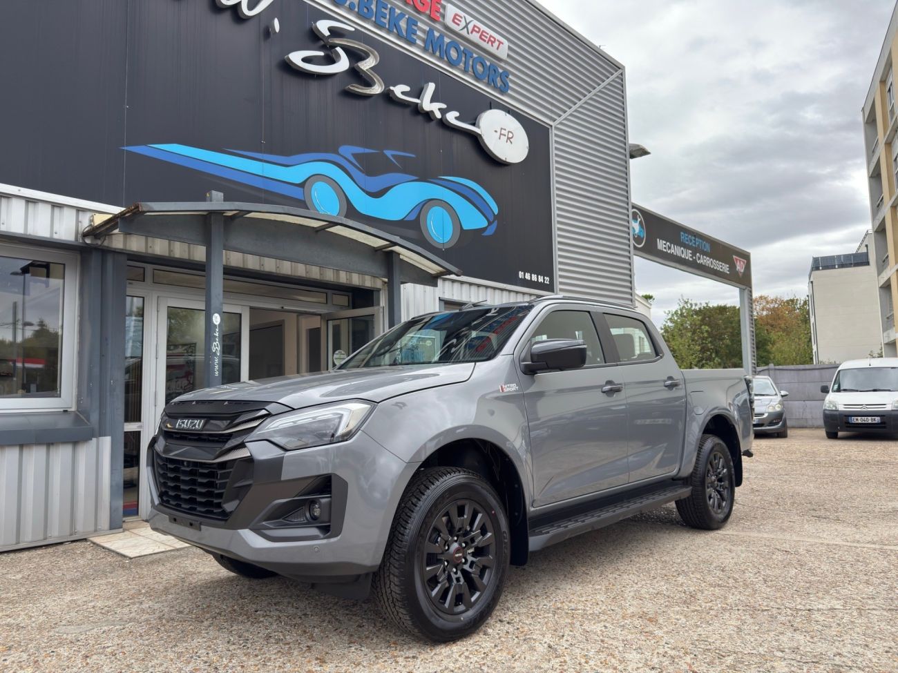 Mandataire ISUZU D-MAX CREW CABINE A/T NITRO SPORT 2.2l BVA8