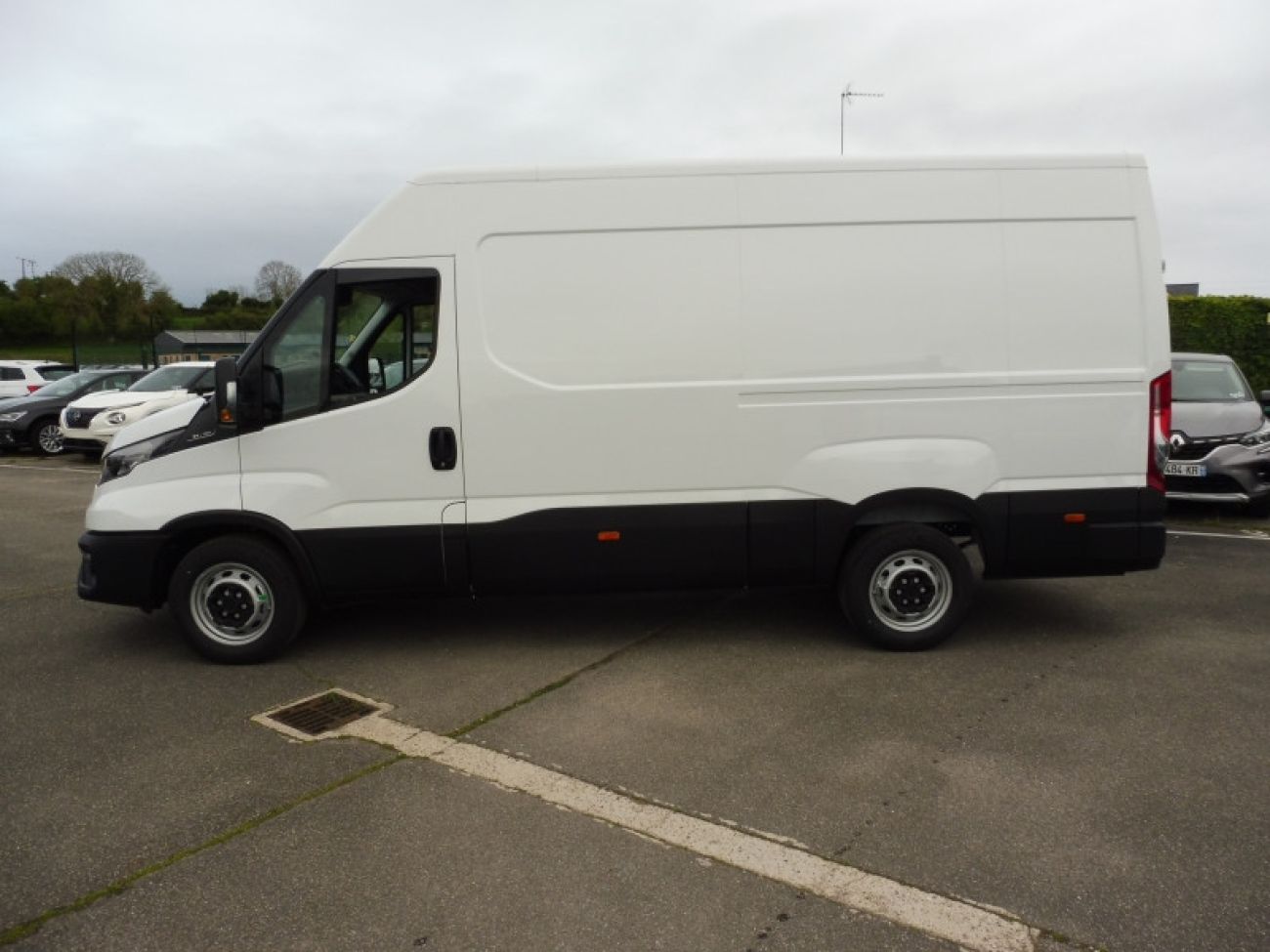 Mandataire IVECO Daily 35S16 2.3 V12 156CV