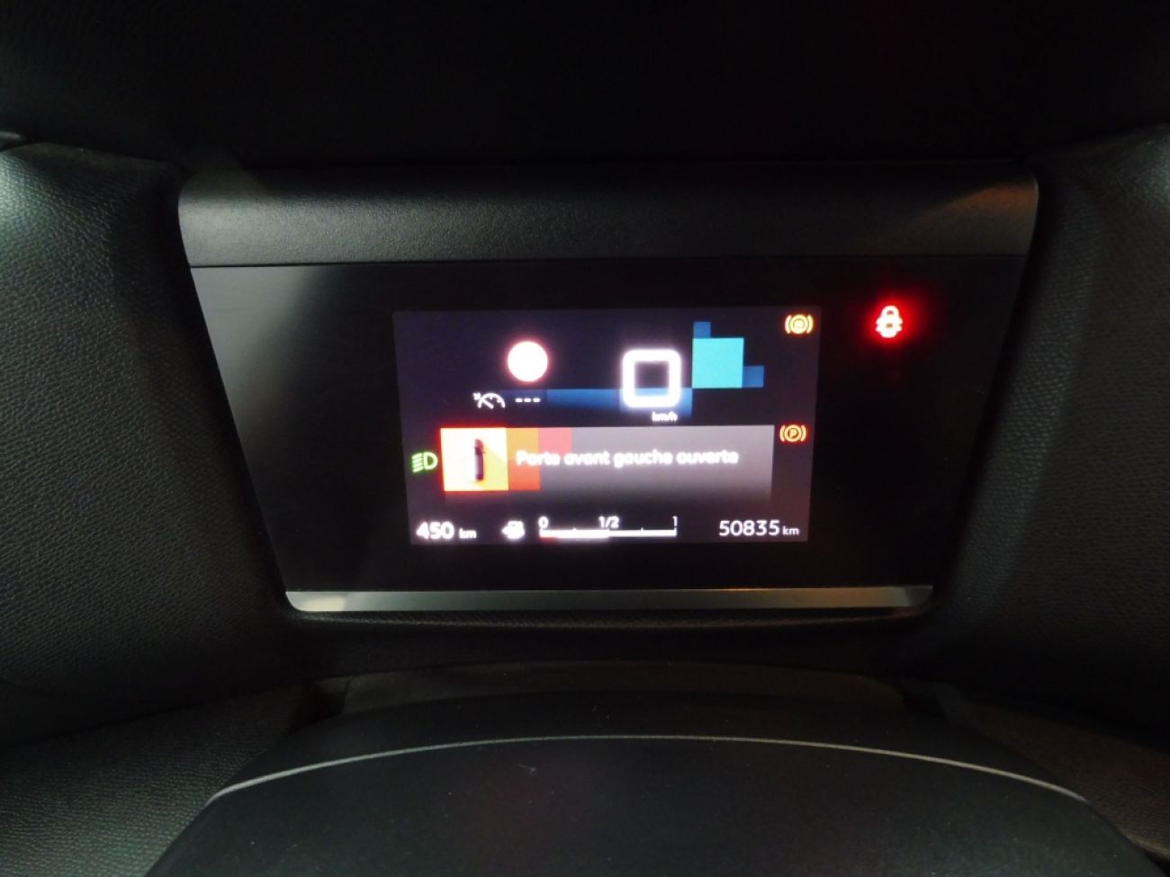 Mandataire Citroën C4 X 1.2 PURETECH 100 FEEL