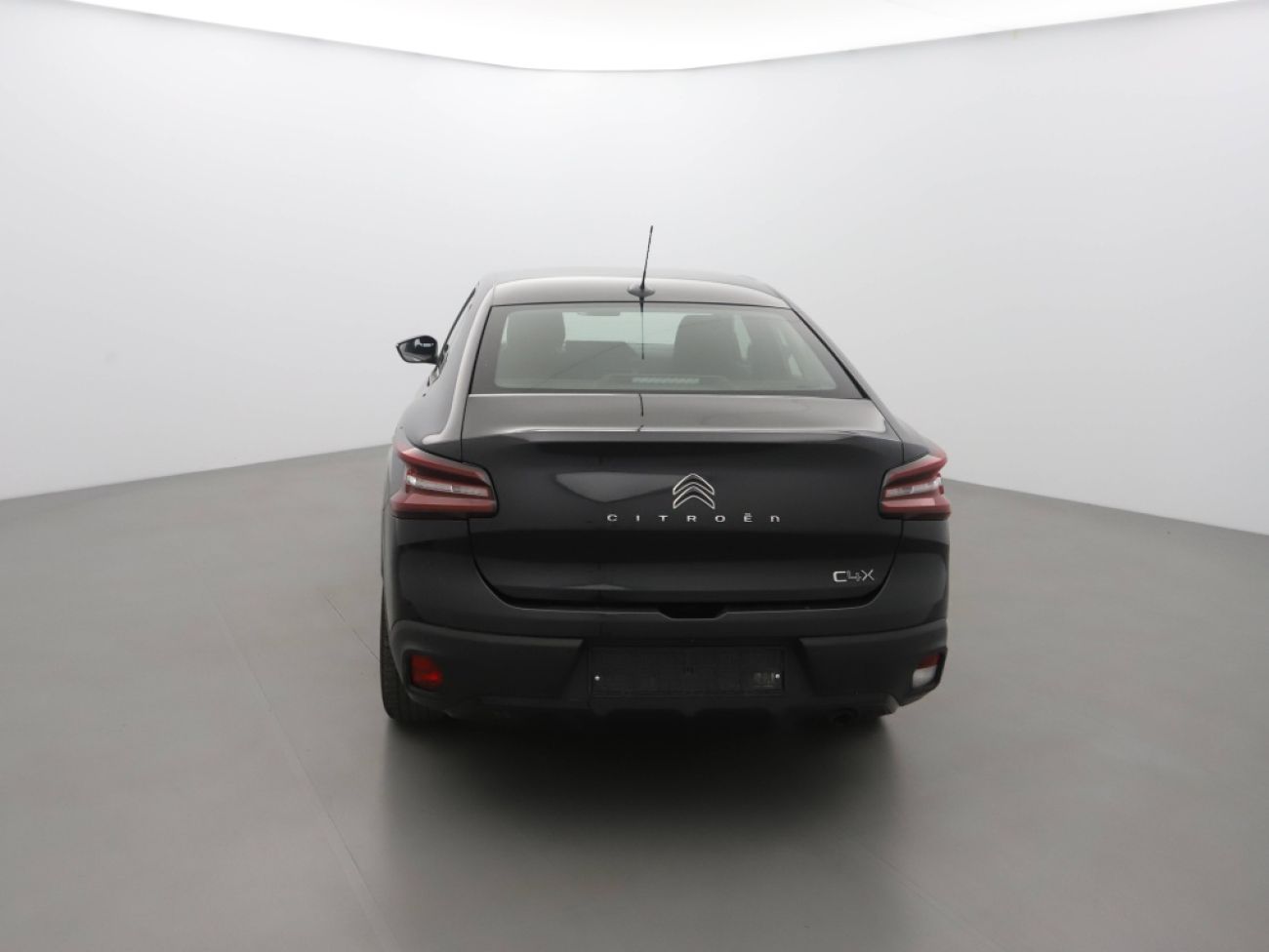 Mandataire Citroën C4 X 1.2 PURETECH 100 FEEL