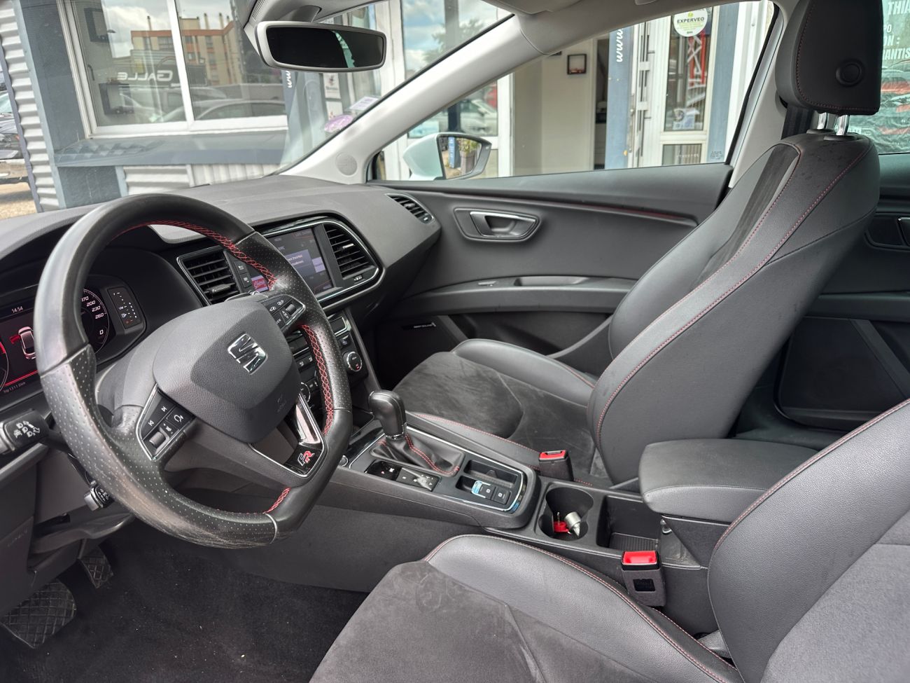 Mandataire Seat LEON ST 1.8 TSI 180 Start/Stop DSG7 FR