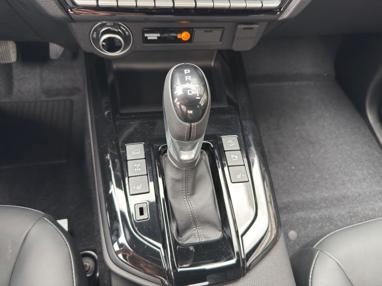 Mandataire ISUZU D-MAX CREW CABINE A/T NITRO SPORT 2.2l BVA8
