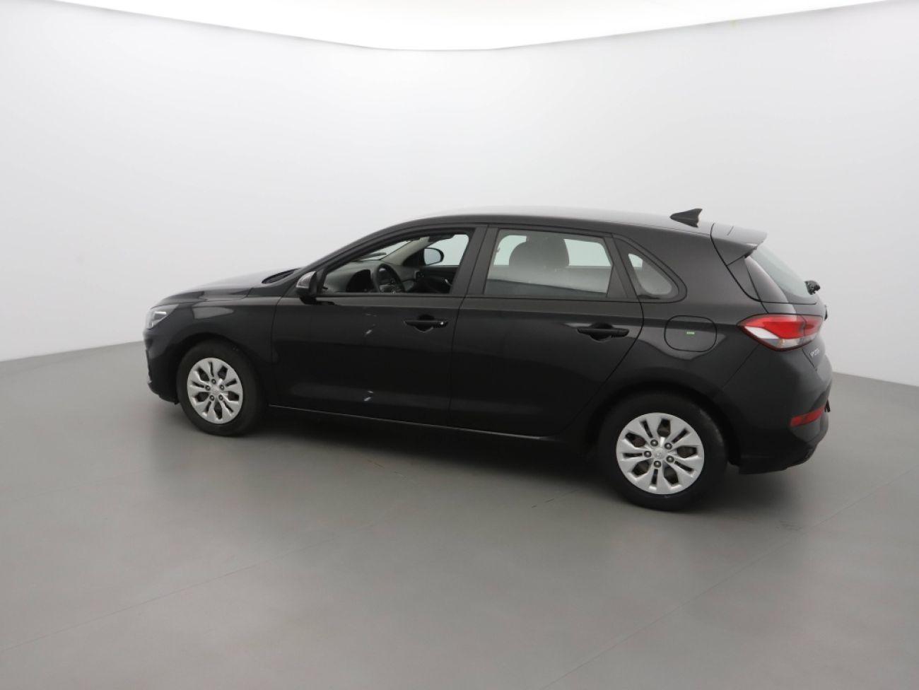 Mandataire Hyundai i30 1.5 DPI 110 CH