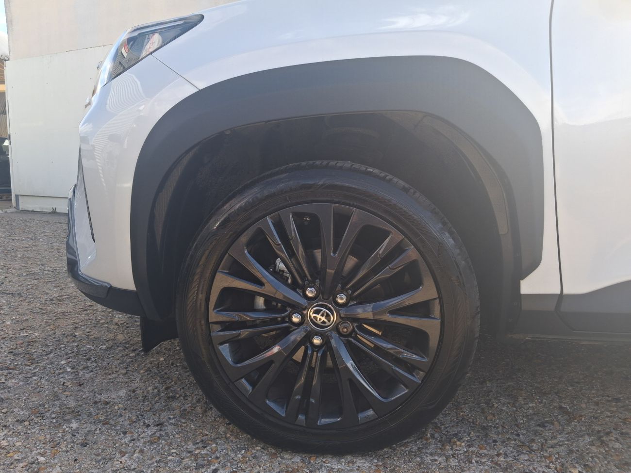 Mandataire TOYOTA YARIS CROSS HYBRIDE MY21 116h 2WD Trail