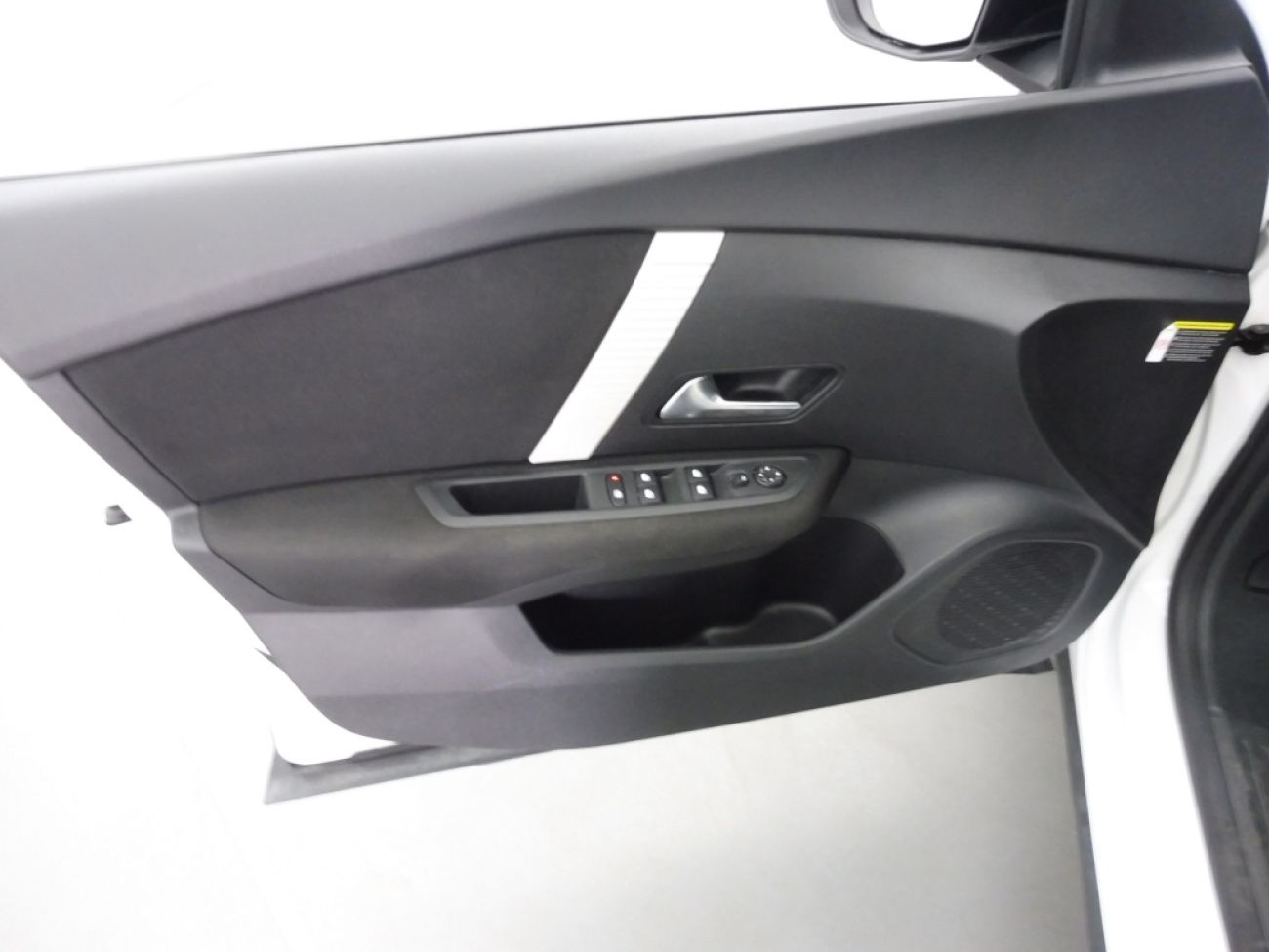 Mandataire Citroën C4 X 1.2 PURETECH 100 FEEL