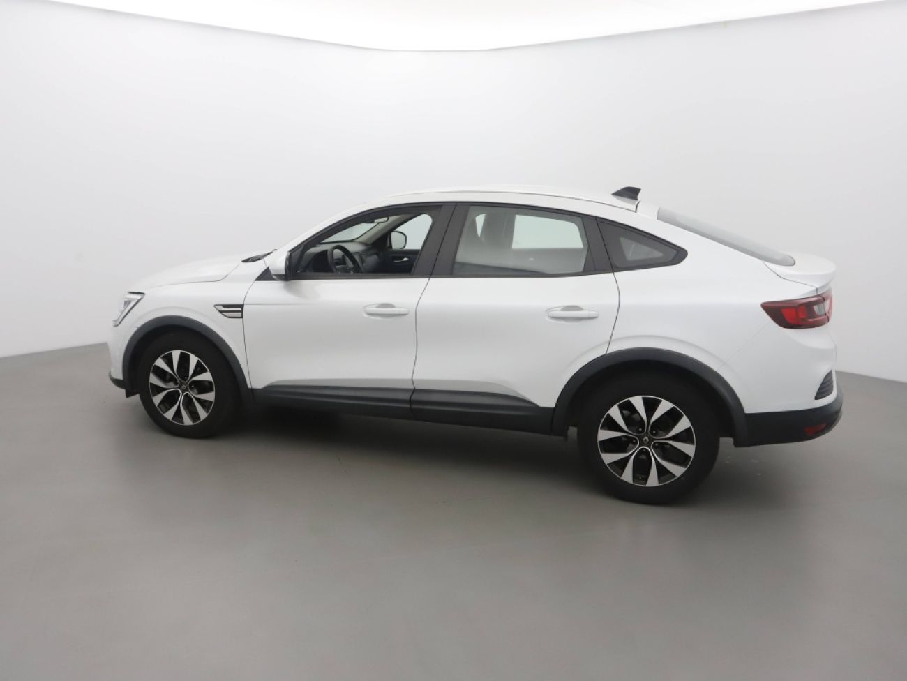 Mandataire RENAULT Arkana 1.3 TCE MILD HYBRID 140CH EQUILIBRE EDC
